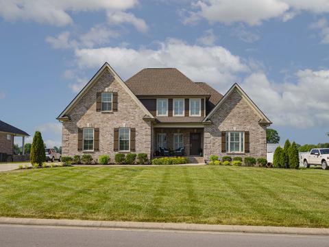 1554 N Side Dr, Murfreesboro, TN 37130