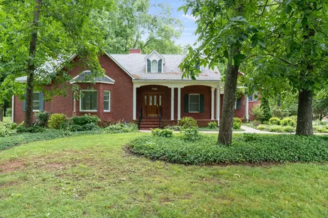 124 Sugar Leaf Cir, Winchester, TN 37398
