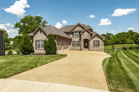 1027 Del Ray Trl, Hendersonville, TN 37075