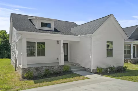 212 21st Ave W, Springfield, TN 37172