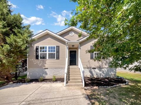 677 Belgium Dr, Hermitage, TN 37076