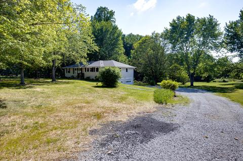 1974 Woodruff Ave, Greenbrier, TN 37073