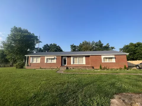 3900 Roarks Cove Rd, Decherd, TN 37324 photo 1