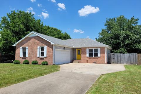 1783 Cherry Point Ct, Clarksville, TN 37042