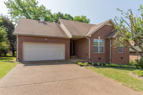 405 Catspaw Pl, Antioch, TN 37013