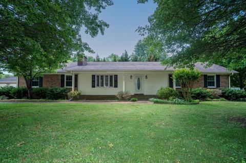 1723 Haynes Dr, Murfreesboro, TN 37129