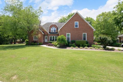 2118 Stillwell Ct, Murfreesboro, TN 37130