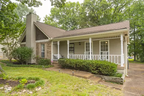 3420 Towne Village Rd, Antioch, TN 37013