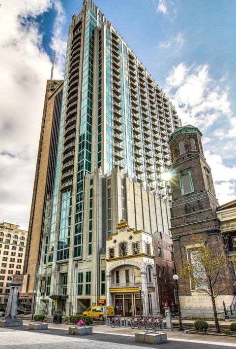 415 Church St #1201, Nashville, TN 37219