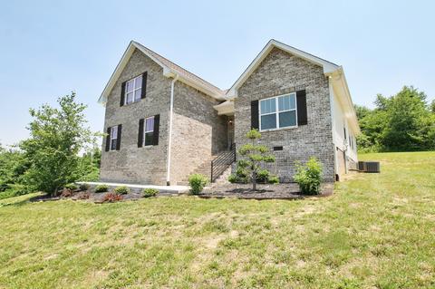 2688 Walling Rd, Springfield, TN 37172