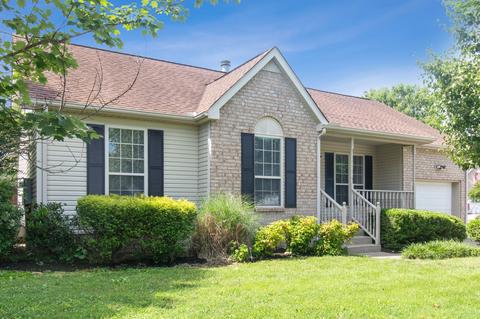 2047 Waterford Dr, Old Hickory, TN 37138