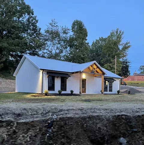 235 Dougherty St, Cumberland City, TN 37050
