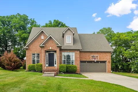 1020 Proud Eagle Dr, Eagleville, TN 37060 photo 2