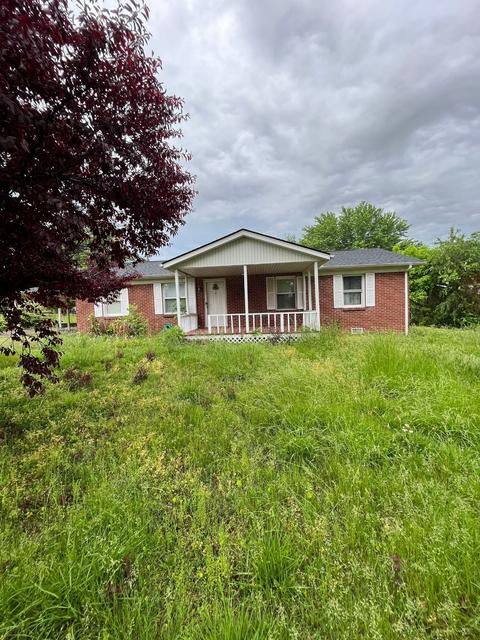 101 Edge Field Cir, Dickson, TN 37055