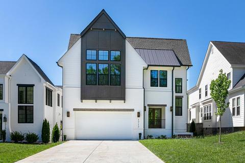 1717 Hillmont Dr, Nashville, TN 37215