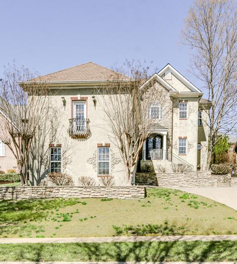 282 Keswick Grove Ln, Franklin, TN 37067