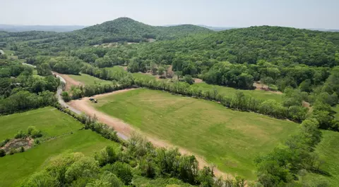 6 Shop Springs Rd, Watertown, TN 37184