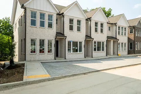 613 Cogdill Ln, Nashville, TN 37216