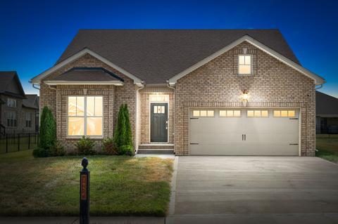 1436 Hereford Blvd, Clarksville, TN 37043