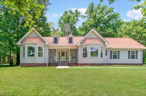 4158 Highway 96, Burns, TN 37029