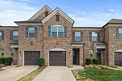 2834 Haversack Cir, Murfreesboro, TN 37128