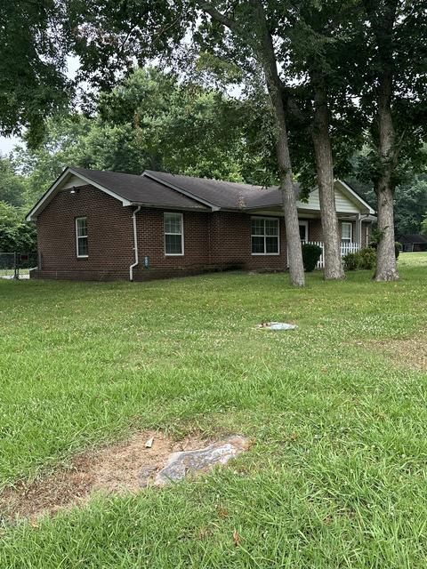 114 Elm St, La Vergne, TN 37086