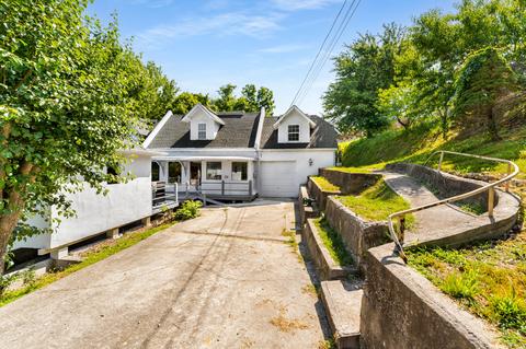 278 Captains Point Rd, Silver Point, TN 38582