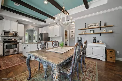 2071 Preacher Holt Rd, Mount Pleasant, TN 38474
