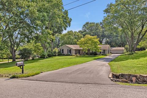 402 Spring View Dr, Franklin, TN 37064 photo 2