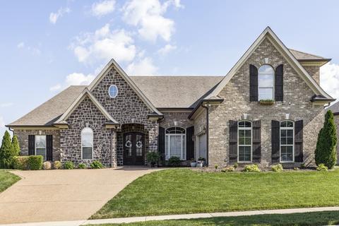103 Compton St, Gallatin, TN 37066