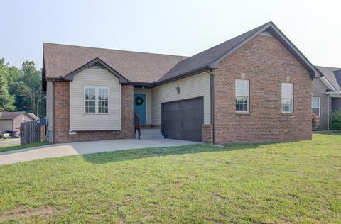 599 Cameo Ct, Clarksville, TN 37042