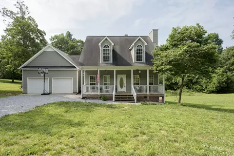 5301 Old Nashville Hwy, Mcewen, TN 37101