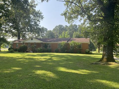4324 Eastbrook Rd, Winchester, TN 37398