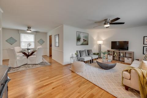 2947 Hillhurst Dr, Nashville, TN 37207