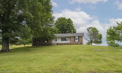 916 Old Mcminnville Rd, Woodbury, TN 37190