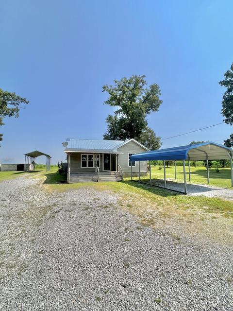 676 Weakley Creek Rd, Lawrenceburg, TN 38464