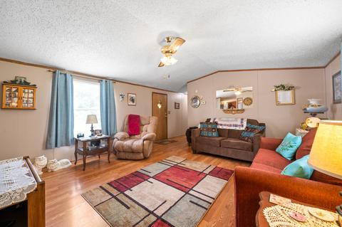 2240 Rye Loop Rd, Erin, TN 37061 photo 5
