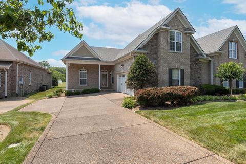 164 Tara Ln, Goodlettsville, TN 37072