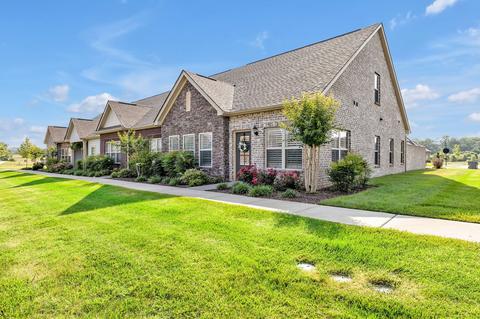 3305 Livermore Ln, Murfreesboro, TN 37130