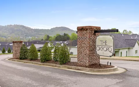 3288 Stone Creek Dr, Chattanooga, TN 37405