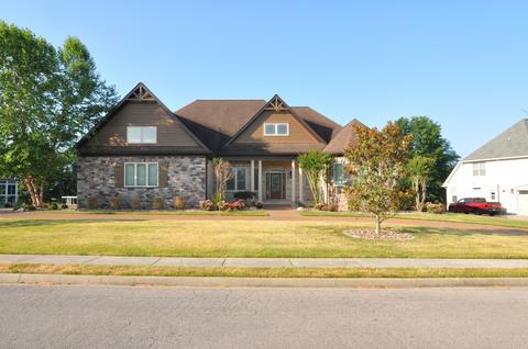278 Gray Hawk Trl, Clarksville, TN 37043