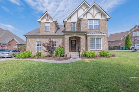 1042 St Hubbins Dr, Spring Hill, TN 37174