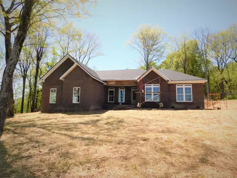 1221 Center Star Rd, Columbia, TN 38401