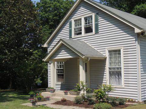 667 Mount Olivet Rd, Columbia, TN 38401