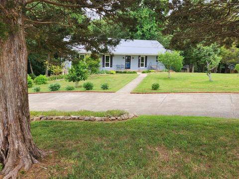 3148 Darnell Rd, Woodlawn, TN 37191