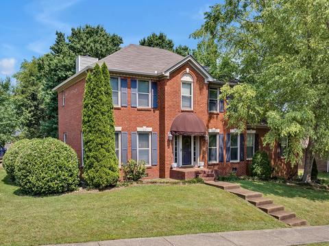 124 Heathersett Dr, Franklin, TN 37064