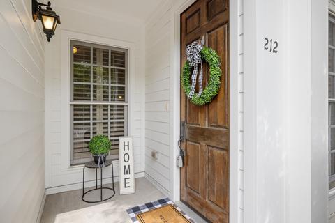212 Grant Park Dr, Franklin, TN 37067