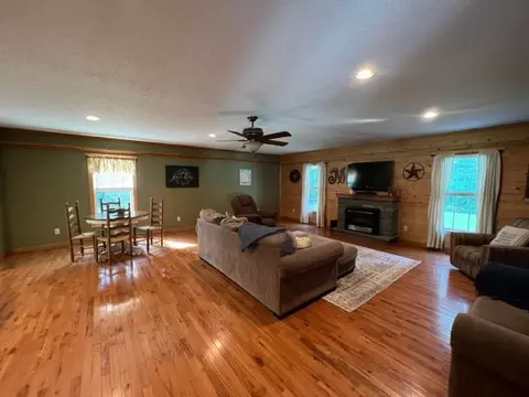 1436 Monroe Floyd Rd, Decherd, TN 37324 photo 3