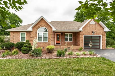 910 College St, Portland, TN 37148