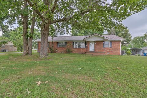 302 Westwood Dr, Manchester, TN 37355